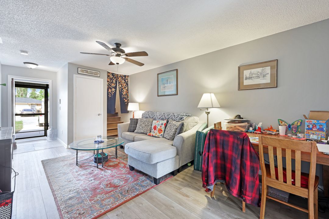 17407 Dumont Dr, Fort Myers, FL 33967