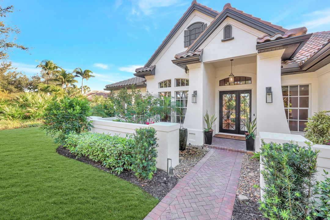 3601 Glenwater Ln, Bonita Springs, FL 34134