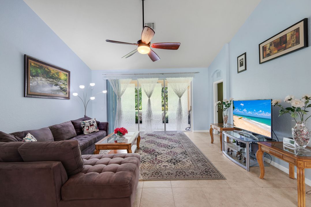 9830 Mar Largo Cir, Fort Myers, FL 33919