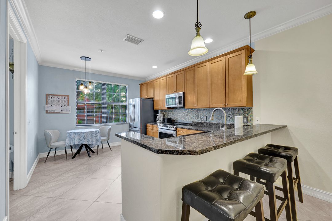 9081 Albion Ln S #6509, Naples, FL 34113