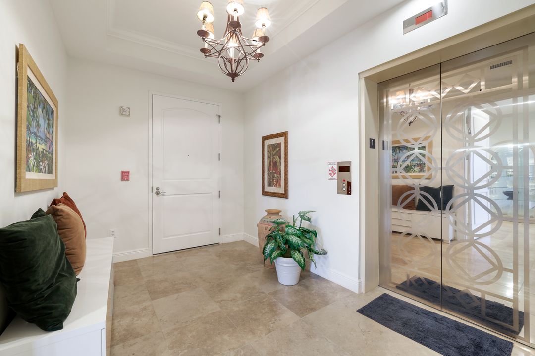 1050 Borghese Ln #106, Naples, FL 34114