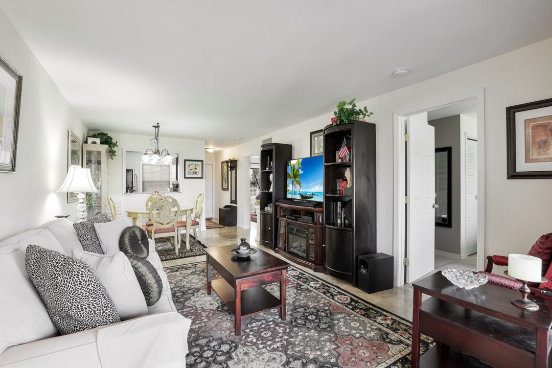 6300 South Pointe Blvd #107, Fort Myers, FL 33919