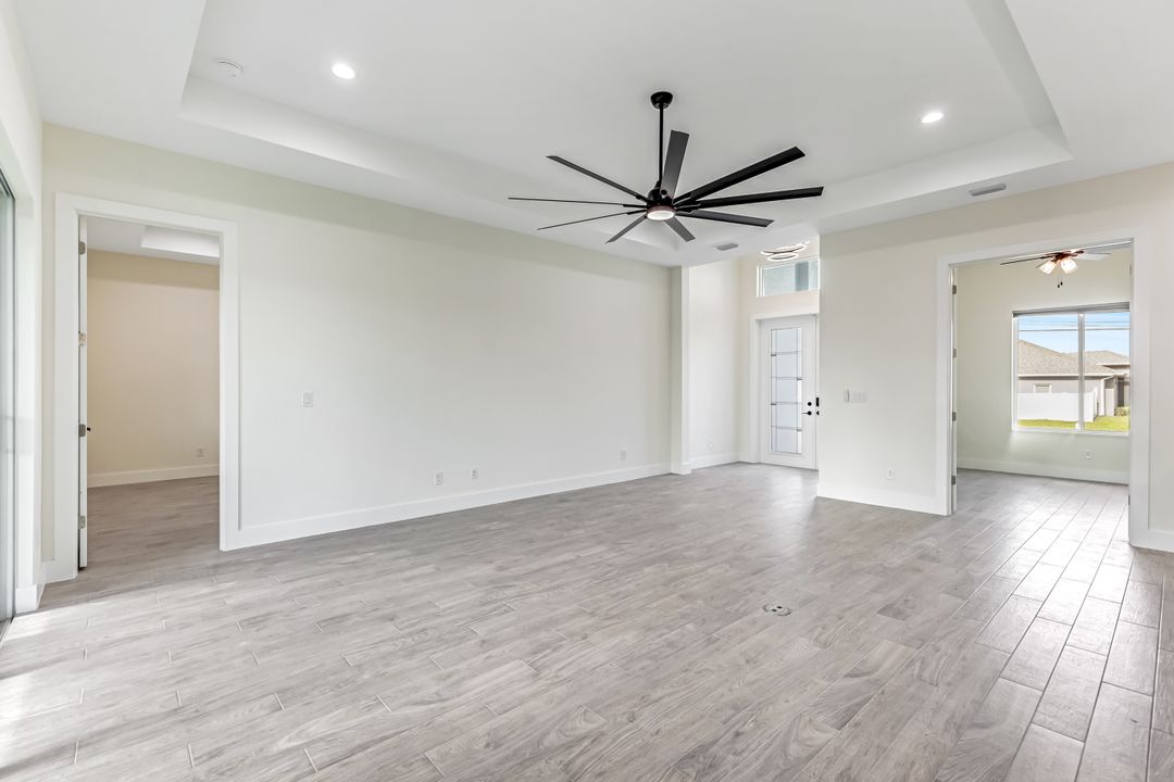 3445 NE 21st Ave, Cape Coral, FL 33909