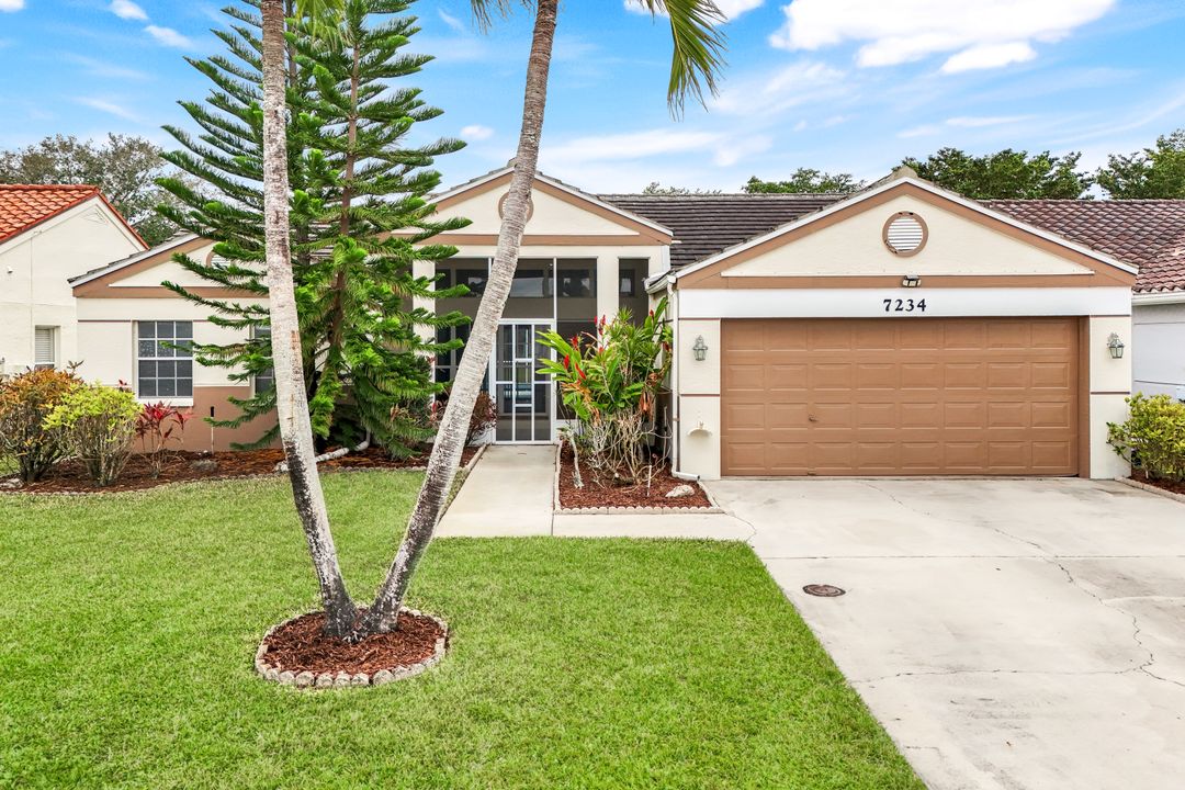 7234 Mill Pond Cir, Naples, FL 34109