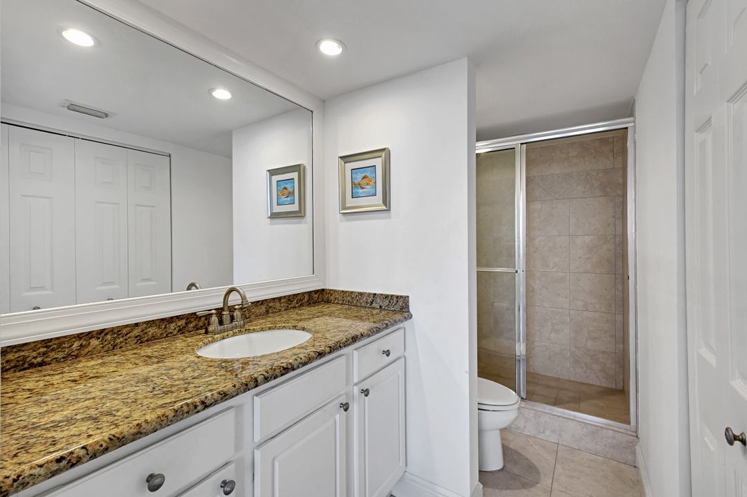 5 Bluebill Ave #505-605, Naples, FL 34108