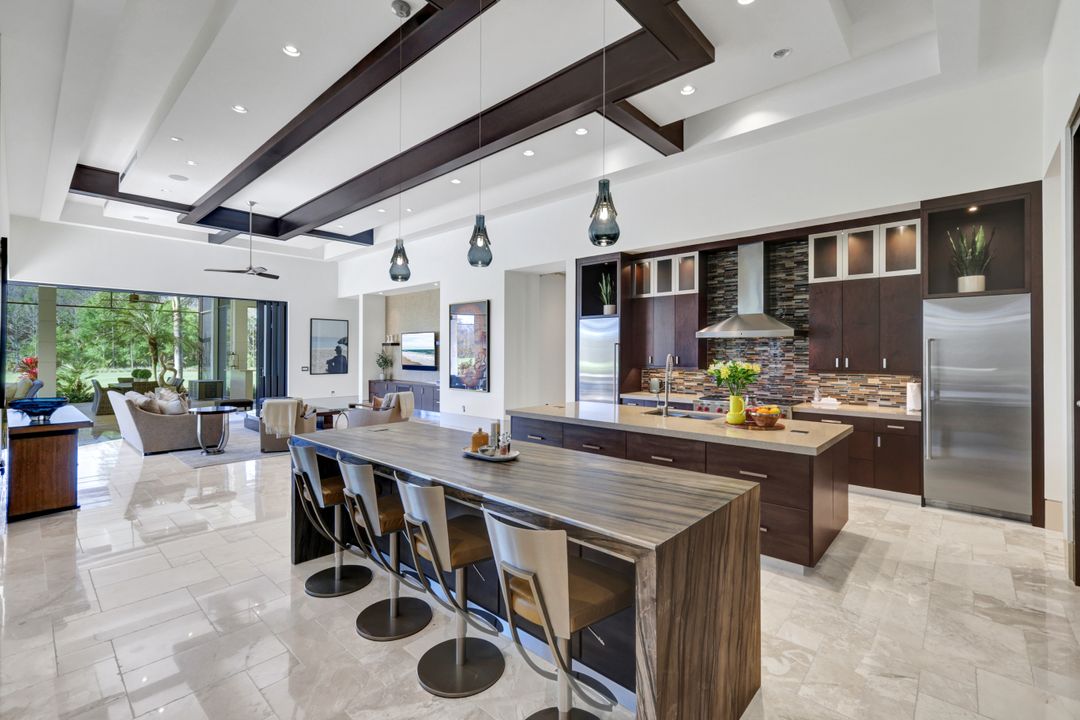 4431 Wayside Dr, Naples, FL 34119
