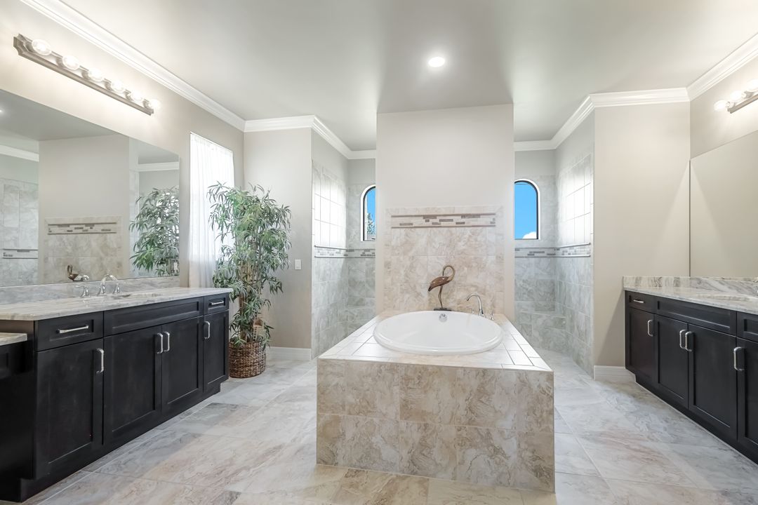 4424 NW 33rd Ln, Cape Coral, FL 33993