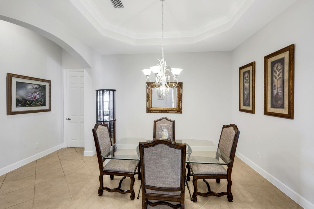 8765 Hideaway Harbor Ct, Naples, FL 34120