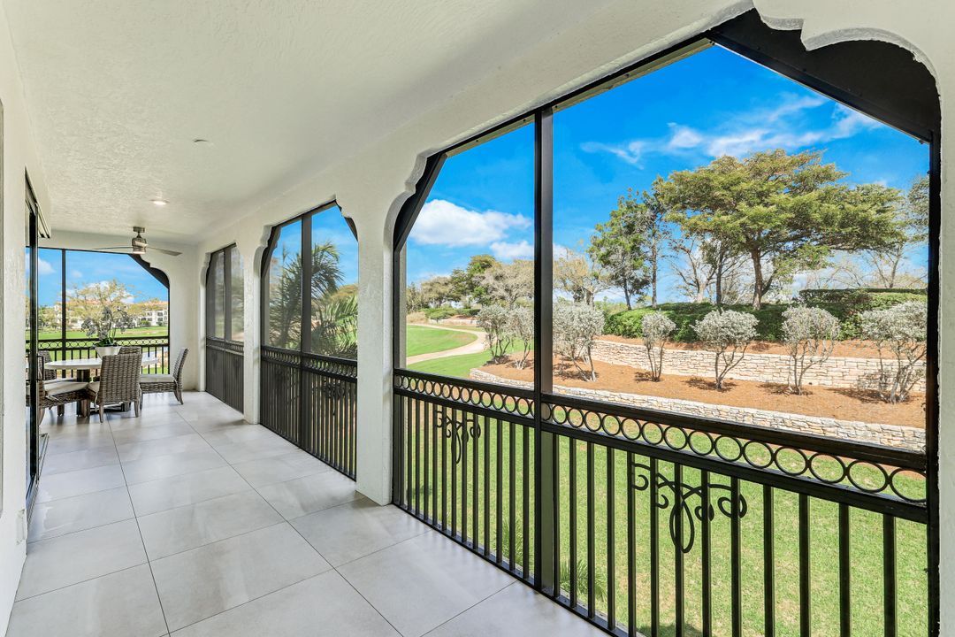 16347 Viansa Wy #202, Naples, FL 34110