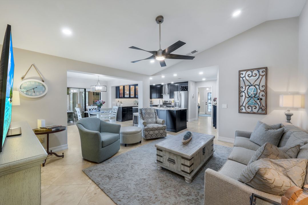 9891 El Greco Cir, Bonita Springs, FL 34135