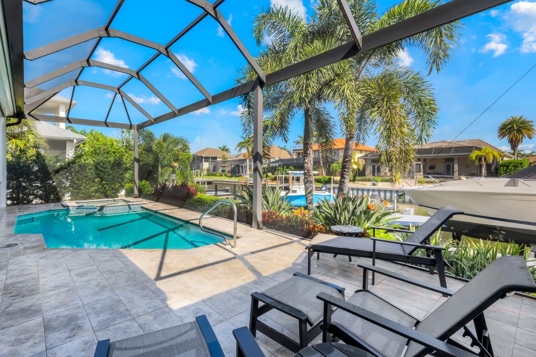 820 Giralda Ct, Marco Island, FL 34145