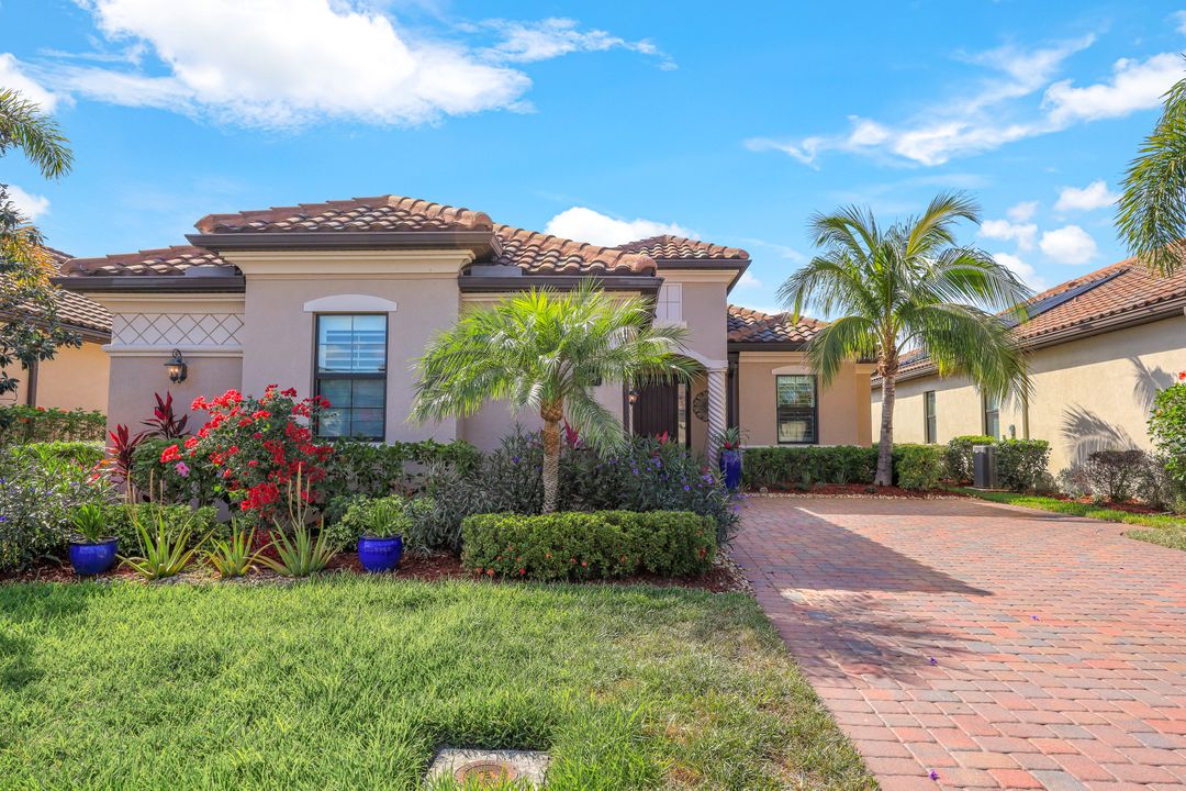 28086 Edenderry Ct, Bonita Springs, FL 34135