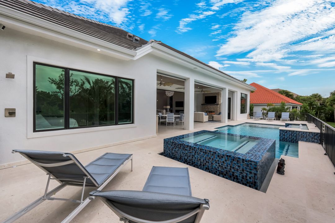 2319 Wulfert Rd, Sanibel, FL 33957