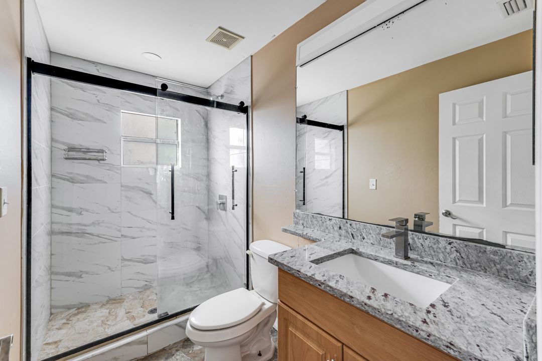 2917 4th St SW, Lehigh Acres, FL 33976