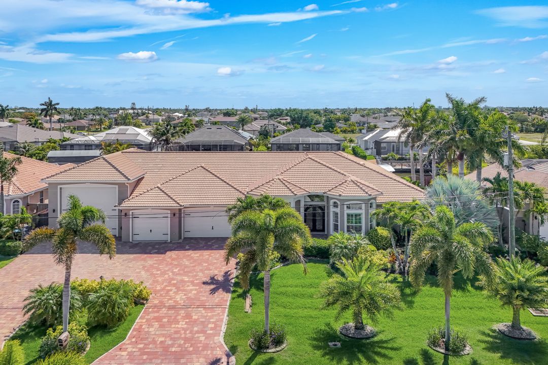 4025 SW 11th Ave, Cape Coral, FL 33914