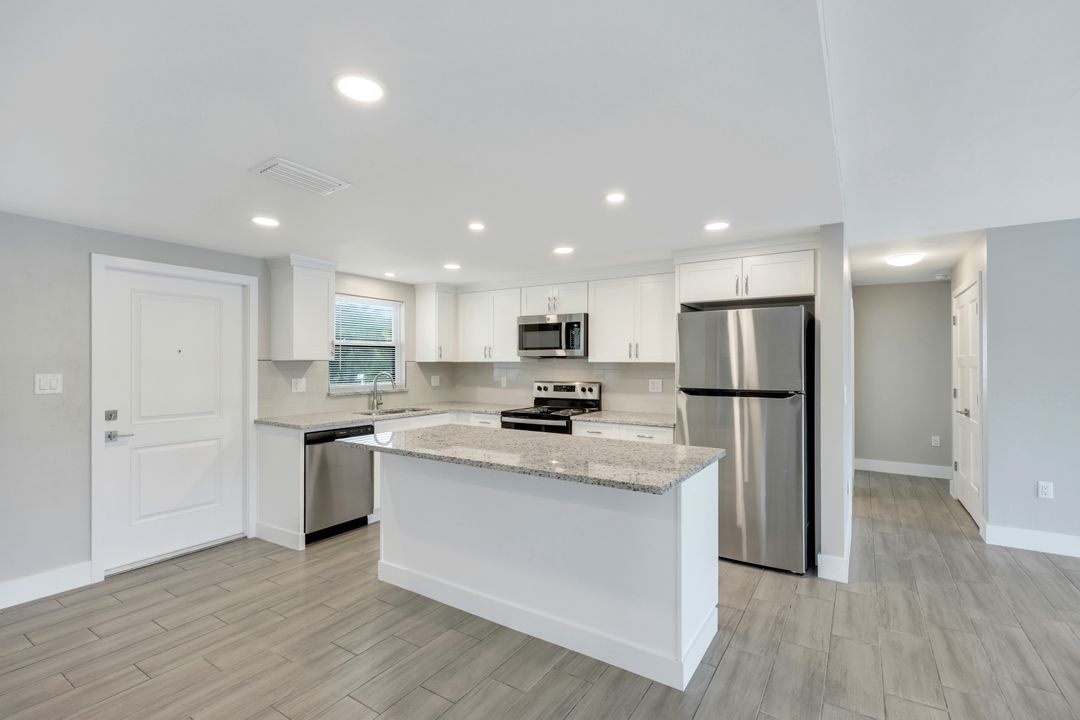 4950 Esplanade St, Bonita Springs, FL 34134