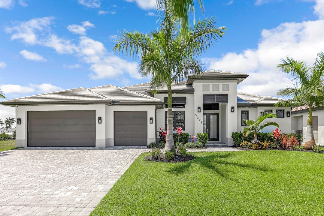 5228 SW 20th Ave, Cape Coral, FL 33914