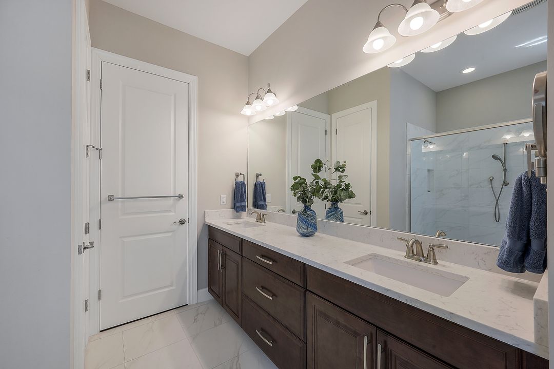 9500 Montelanico Loop, Naples, FL 34119