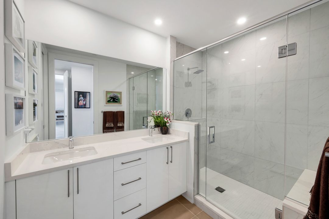 1125 Central Ave #571, Naples, FL 34102