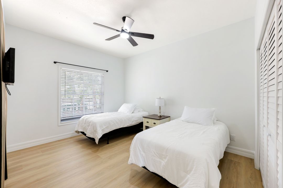 491 21st St NW, Naples, FL 34120