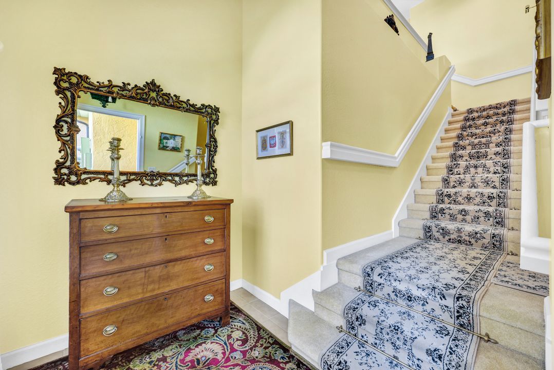 8517 Via Garibaldi Cir #201, Estero, FL 33928