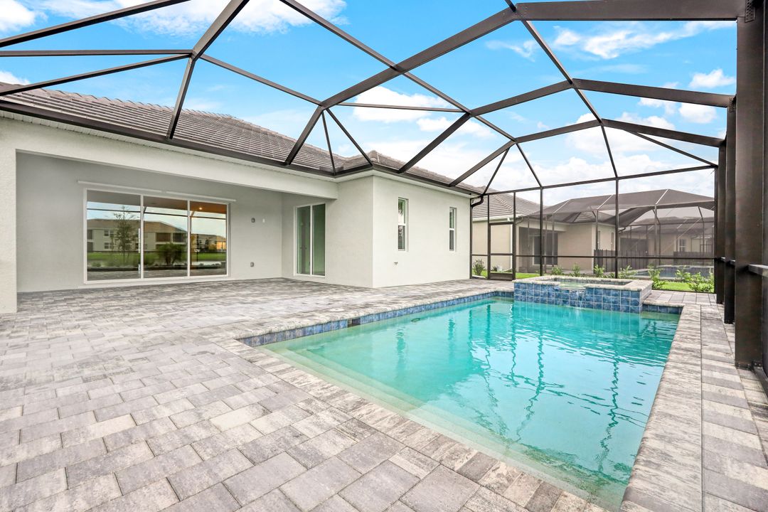 5781 Kingston Pl, Immokalee, FL 34142