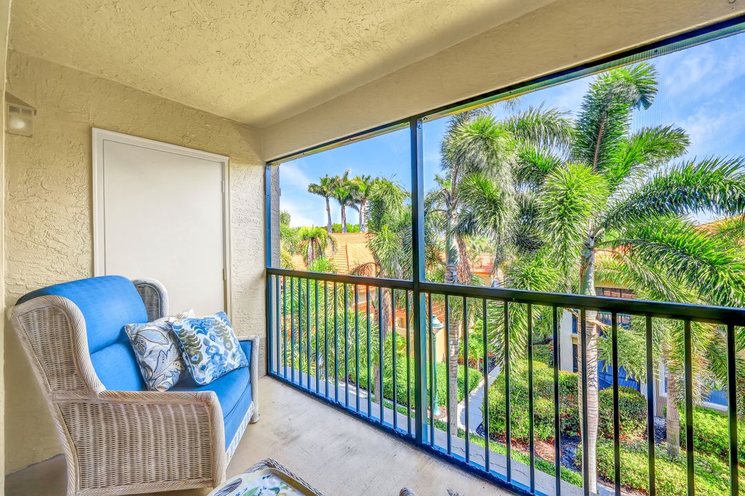 8950 Colonnades Ct E #834, Bonita Springs, FL 34135