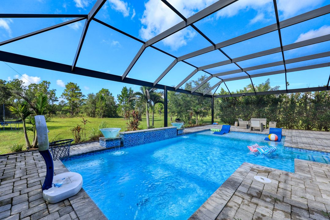 3362 56th Ave NE, Naples, FL 34120