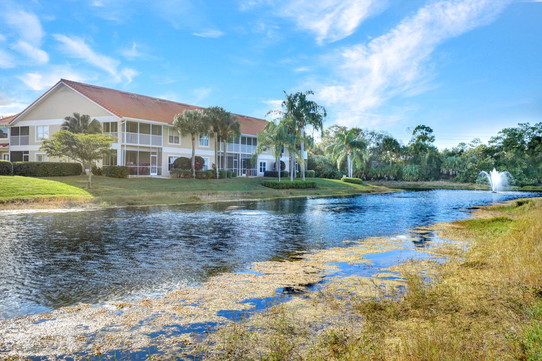 5250 Birmingham Dr #201, Naples, FL 34110