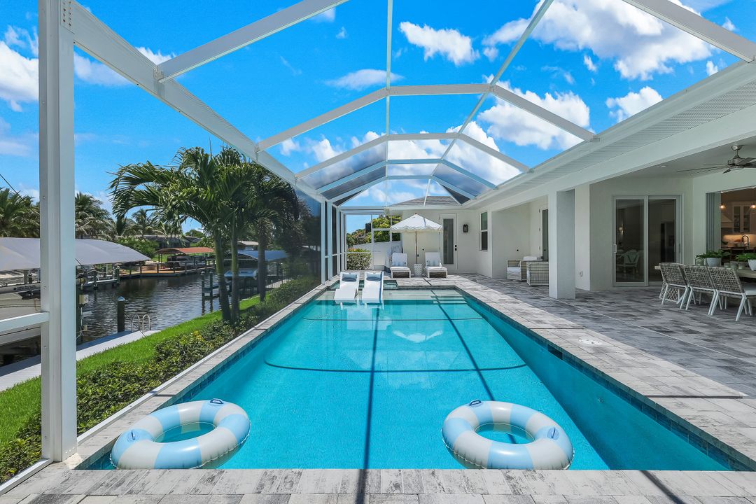 1319 SE 38th St, Cape Coral, FL 33904