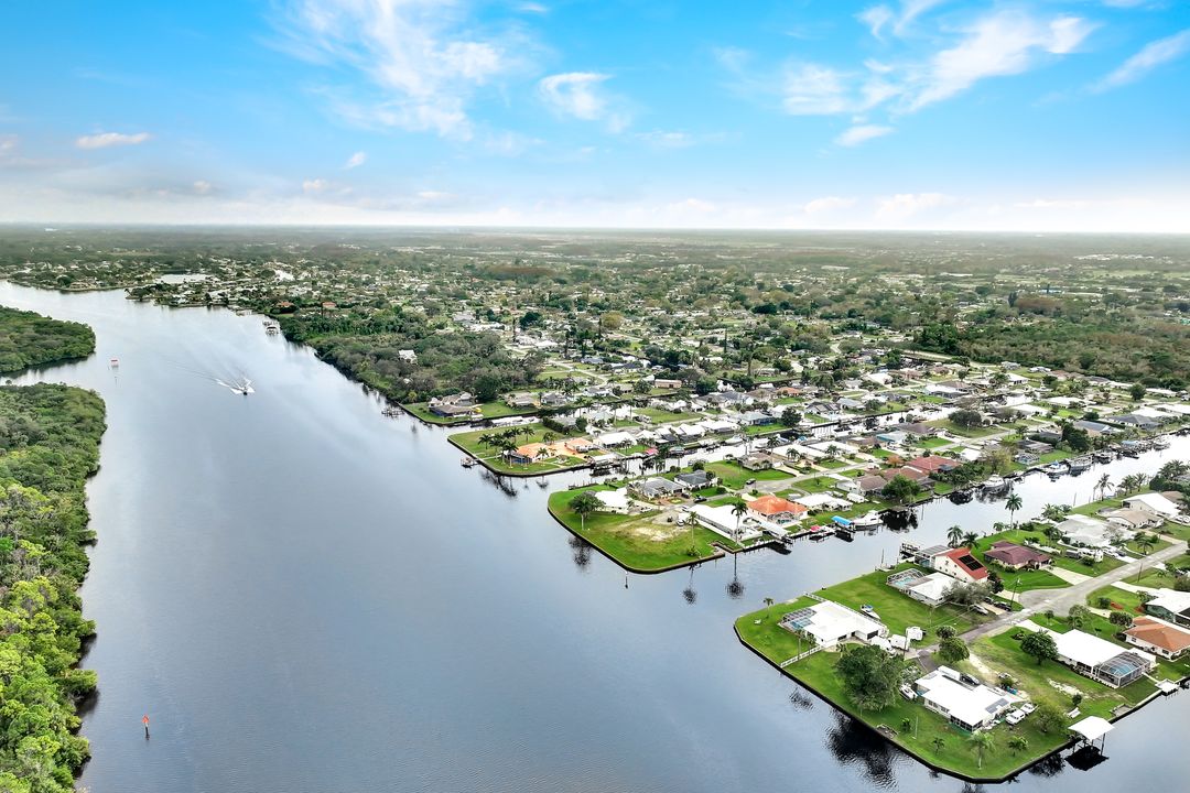 2197 Havana Ave, Fort Myers, FL 33905