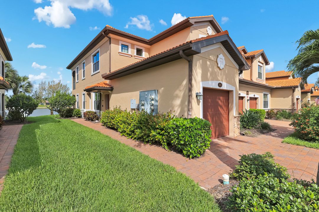 26193 Palace Ln #101, Bonita Springs, FL 34135