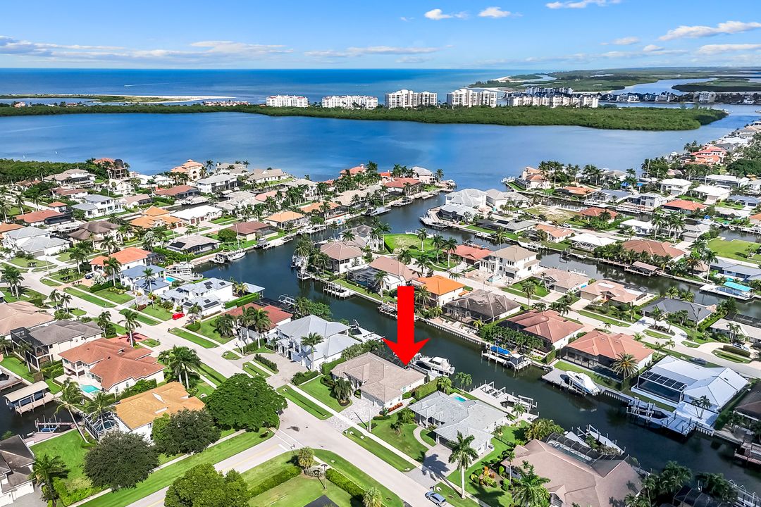 820 Giralda Ct, Marco Island, FL 34145