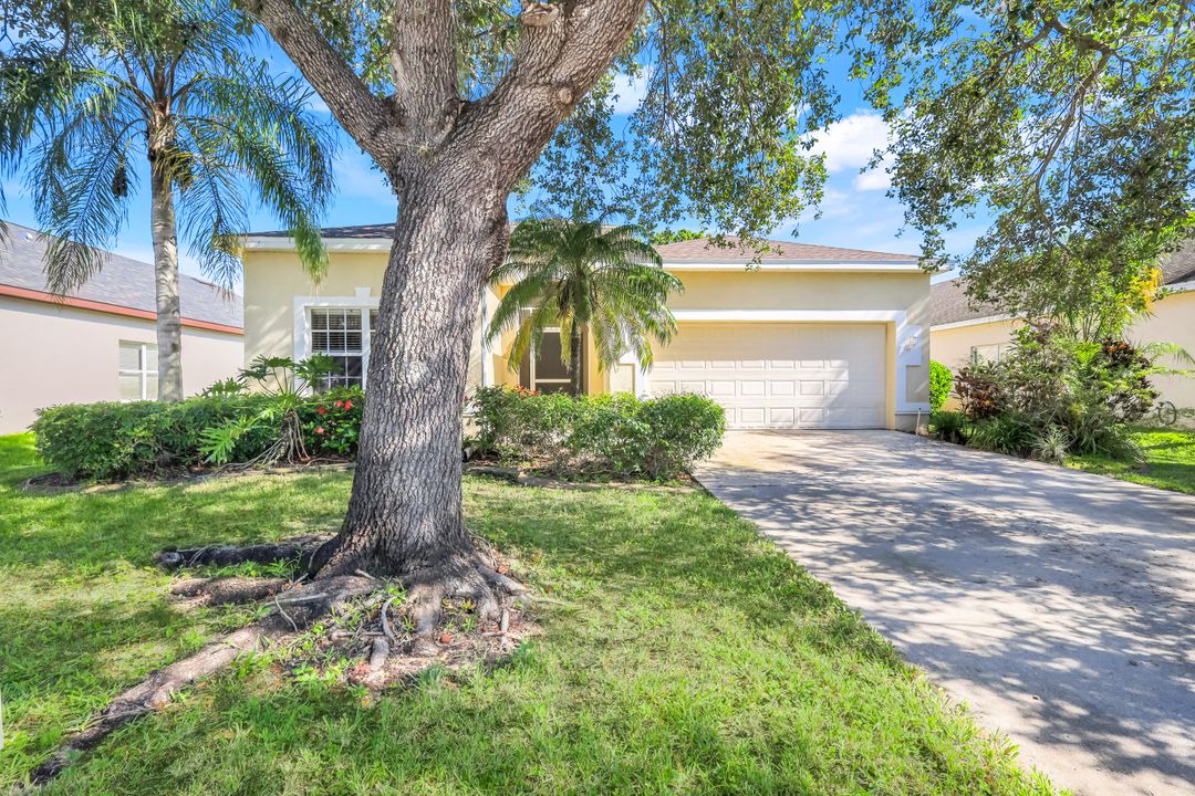 13403 Bristol Park Way, Fort Myers, FL 33913