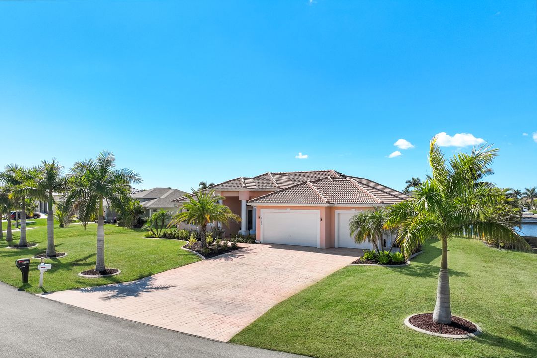 3106 SW 26th Ct, Cape Coral, FL 33914