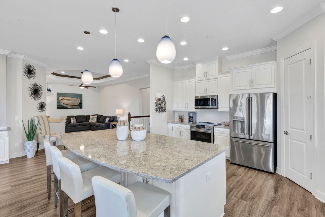 9678 Montelanico Loop  #201, Naples, FL 34119