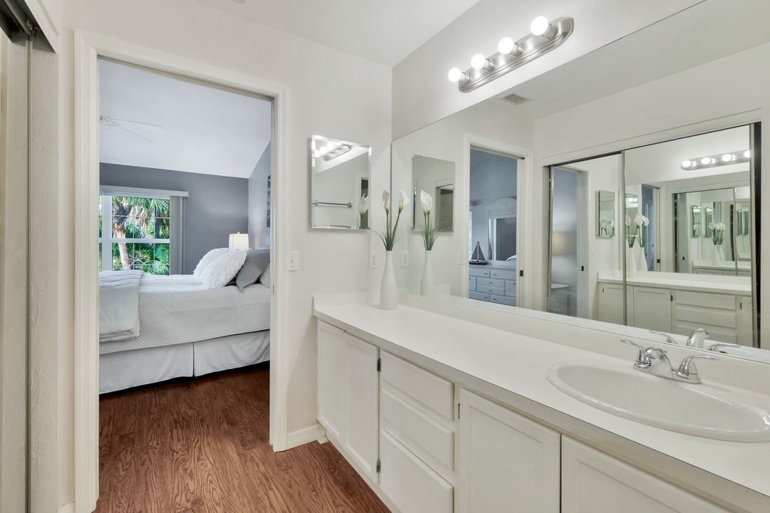 743 Wiggins Lake Dr #201, Naples, FL 34110