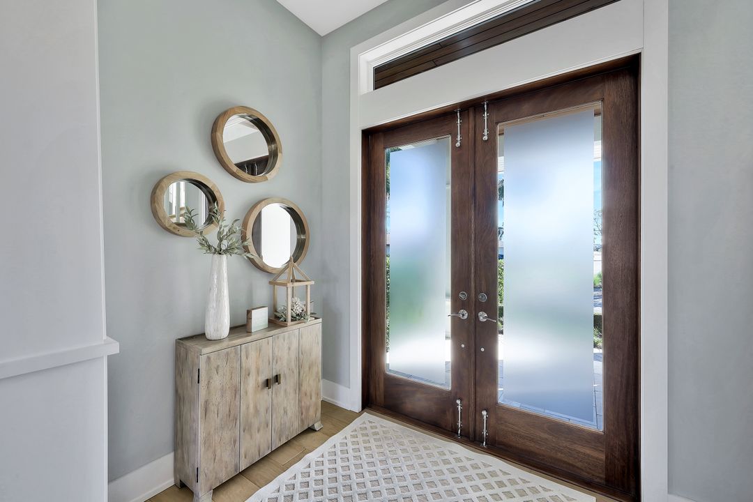 813 Magnolia Ct, Marco Island, FL 34145