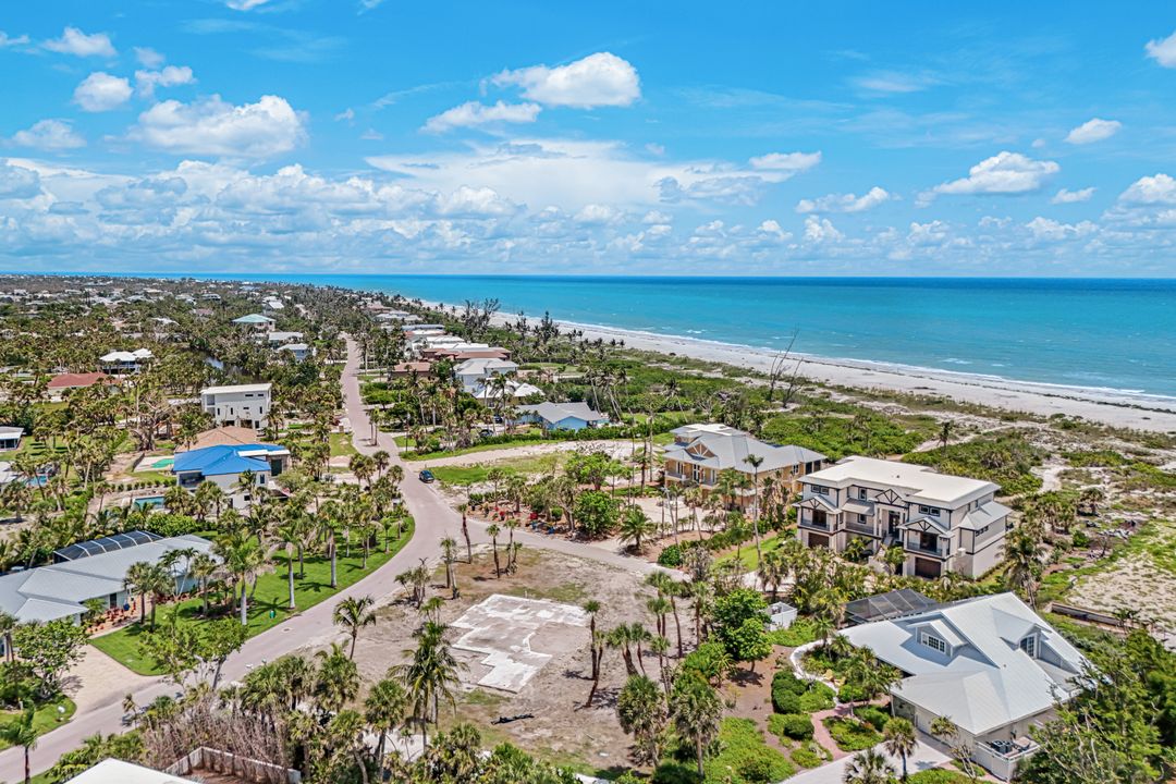 4733 Rue Belle Mer, Sanibel, FL 33957