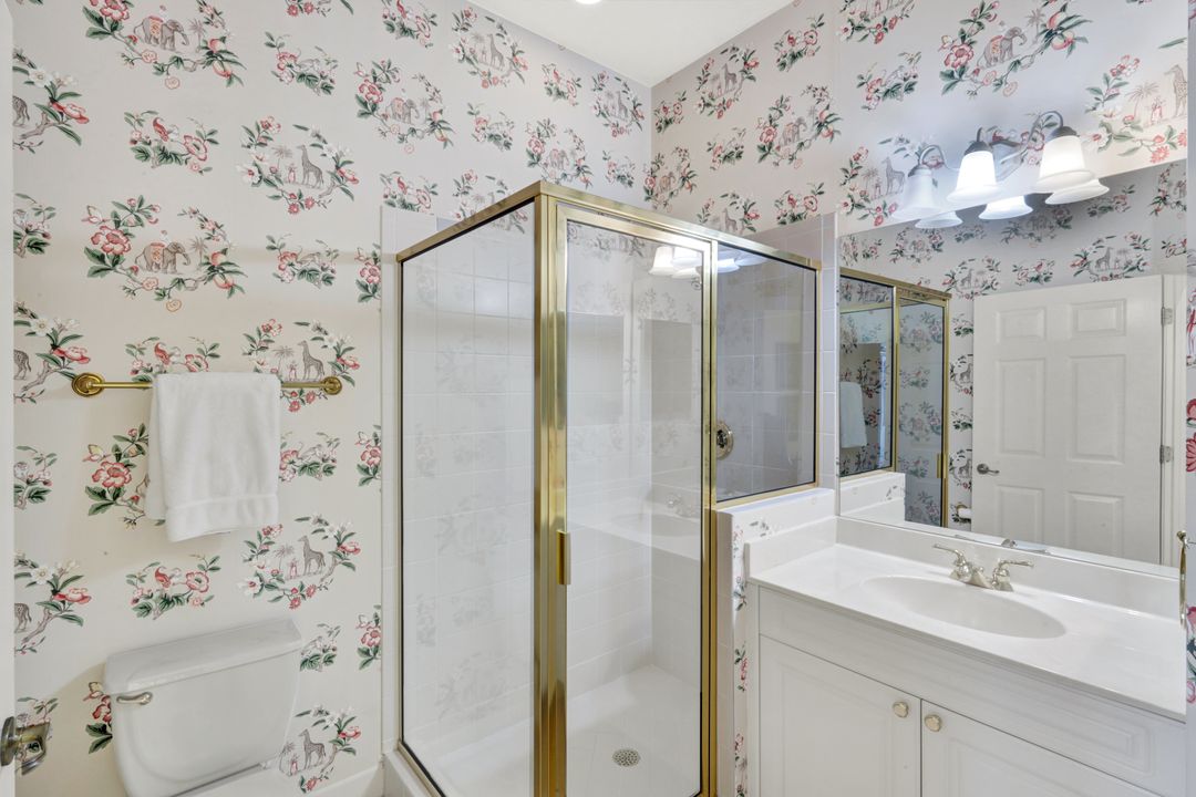 9560 Cypress Hammock Cir #202, Estero , FL 34135