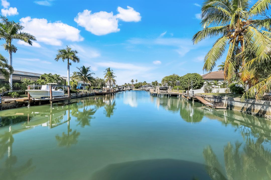 309 Rookery Ct, Marco Island, FL 34145