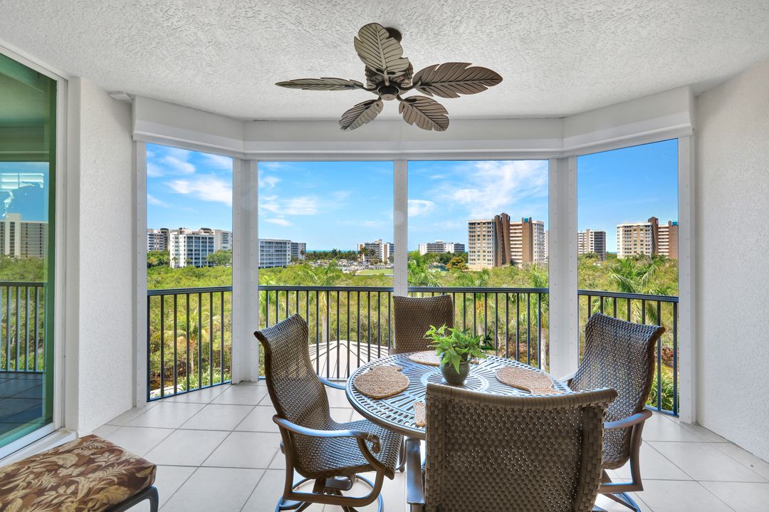 315 Dunes Blvd #404, Naples, FL 34110