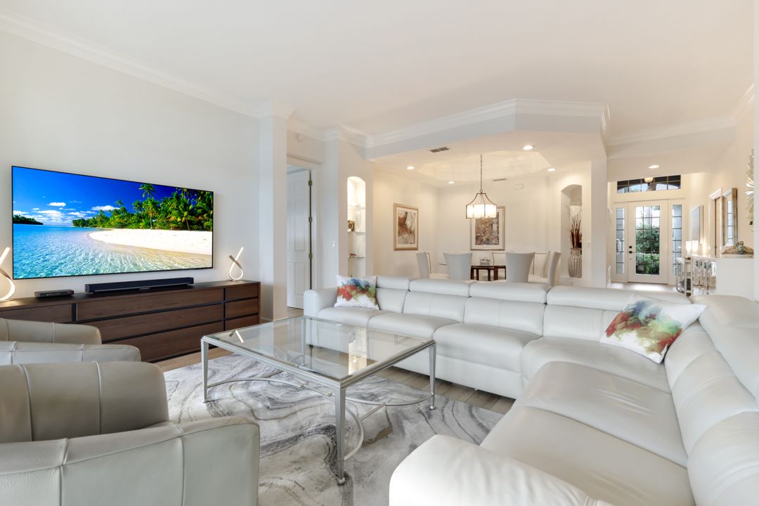 9533 Cypress Hammock Cir #101, Bonita Springs, FL 34135