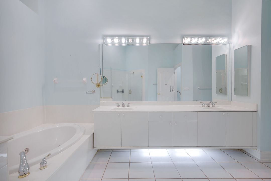 25380 Galashields Cir, Bonita Springs, FL 34134