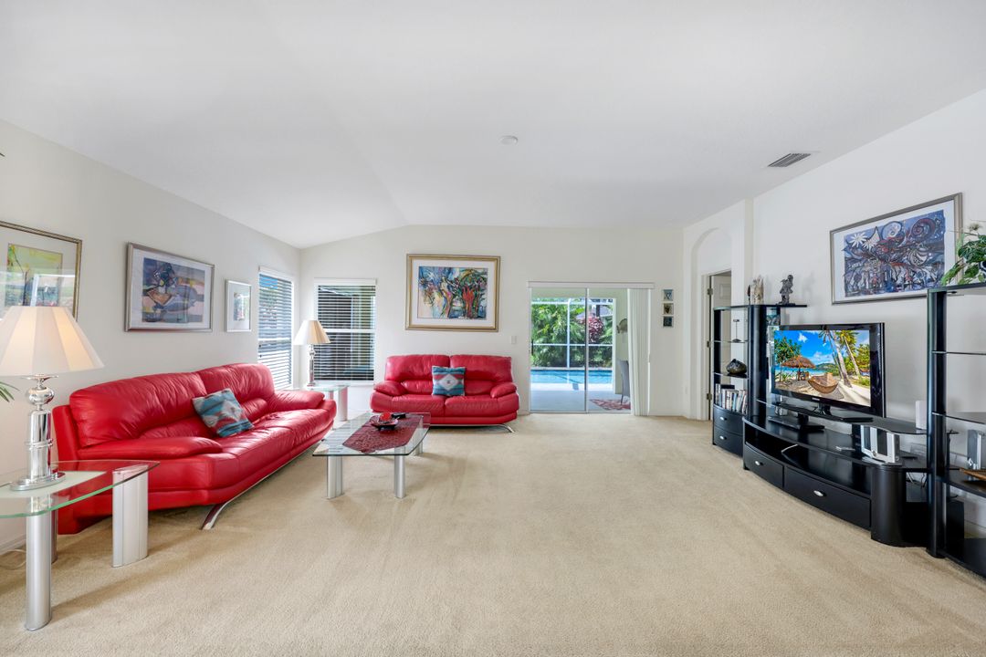 14823 Calusa Palms Dr, Fort Myers, FL 33919