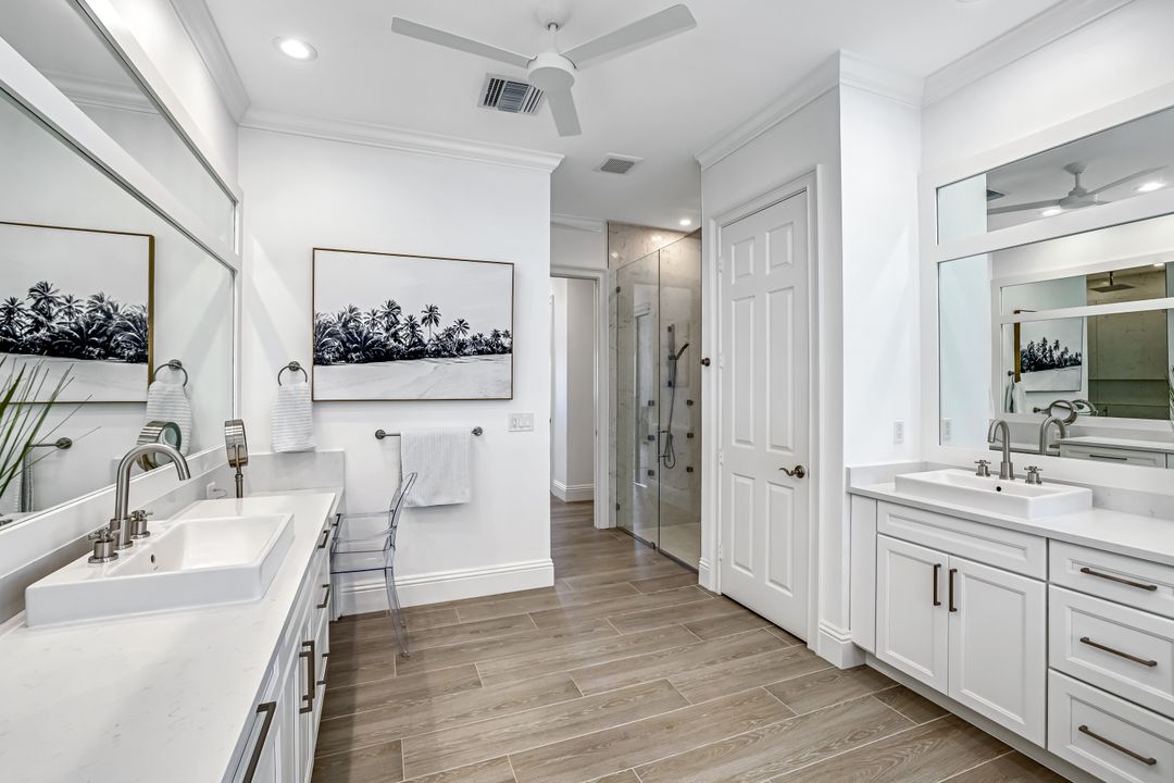 9809 Rocky Bank Dr, Naples, FL 34109