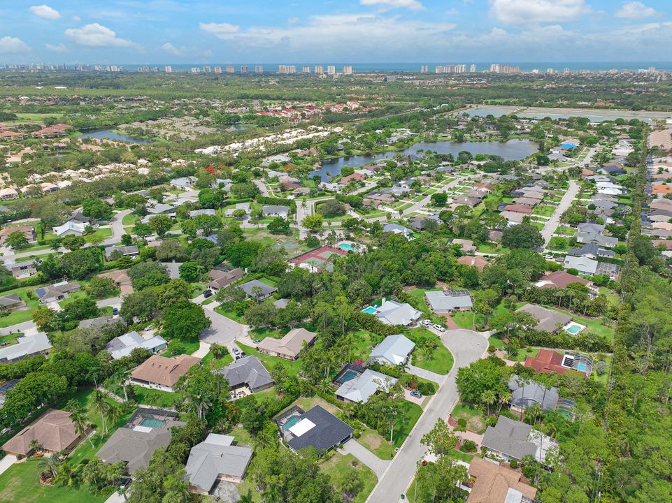 9949 Winchester Wood, Naples, FL 34109