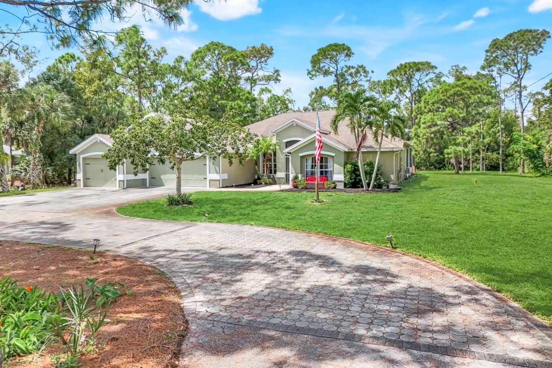 25566 Luci Dr, Bonita Springs, FL 34135