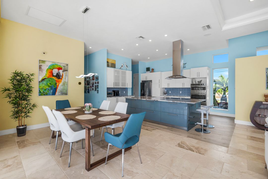 1000 NW 37th Pl, Cape Coral, FL 33993