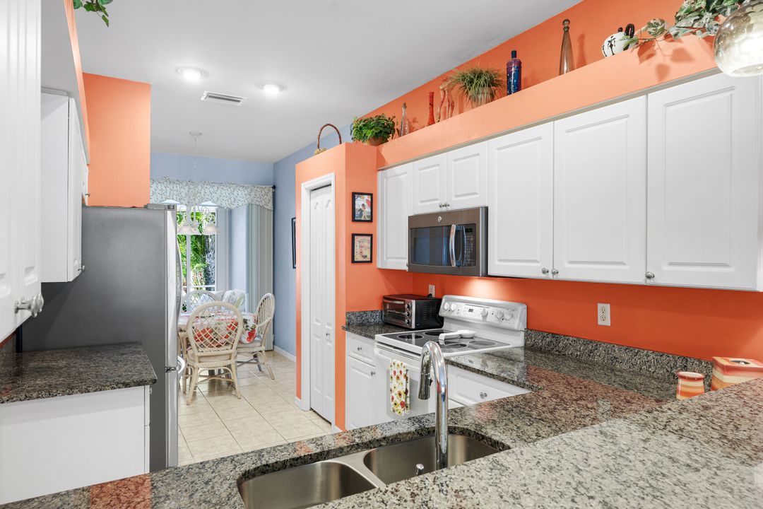 1898 Morning Sun Ln, Naples, FL 34119